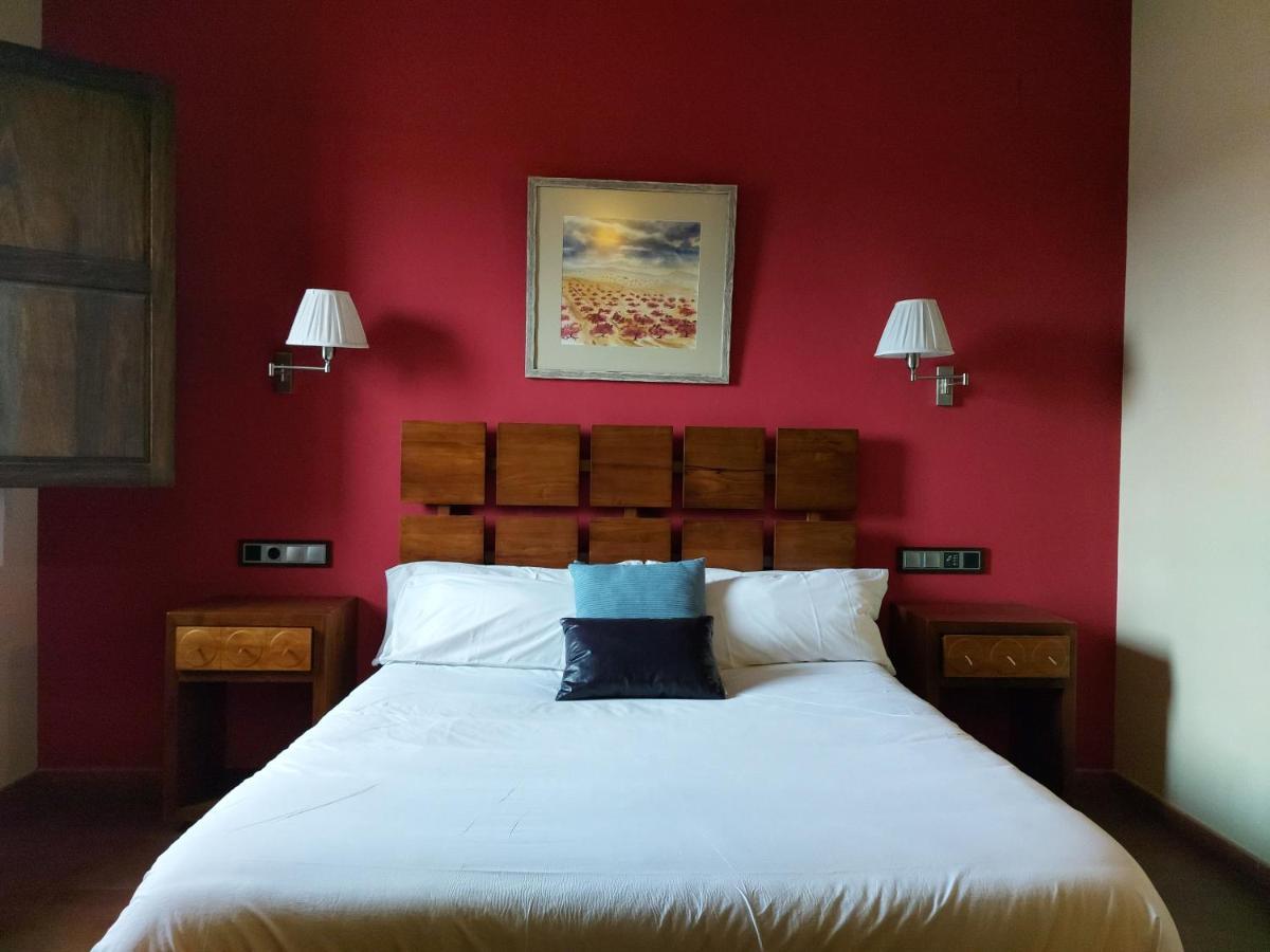 Hotel Enoturismo Mainetes 丰特阿拉莫 外观 照片